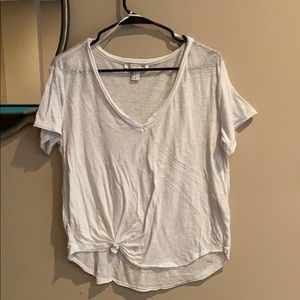 Forever 21 Contemporary V-Neck Shirt